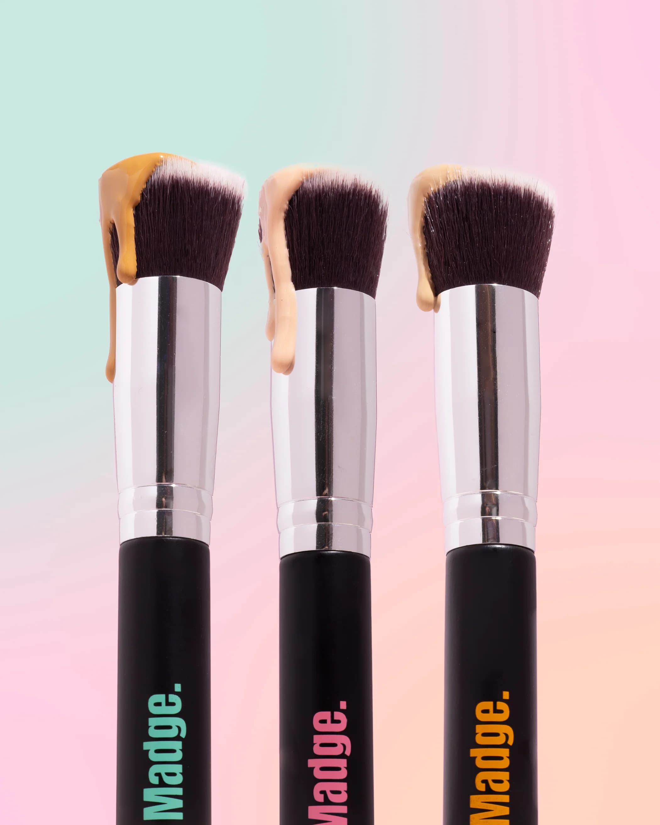 Madge Glow and Go Primer Brush